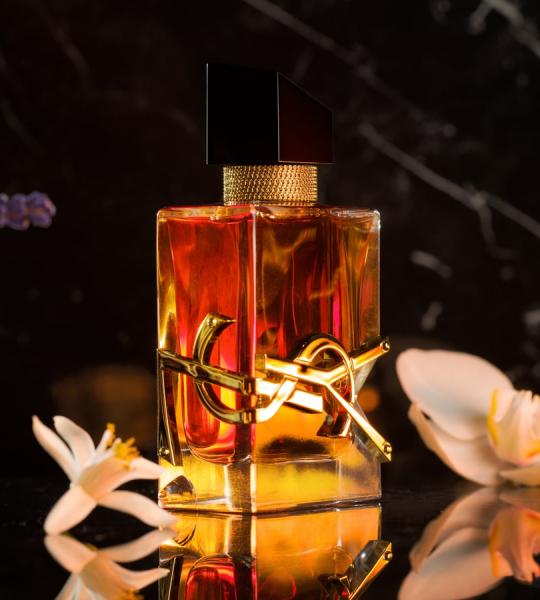 Yves Saint Laurent Libre Eau de Parfum Intense Pentru femei 90 ml
